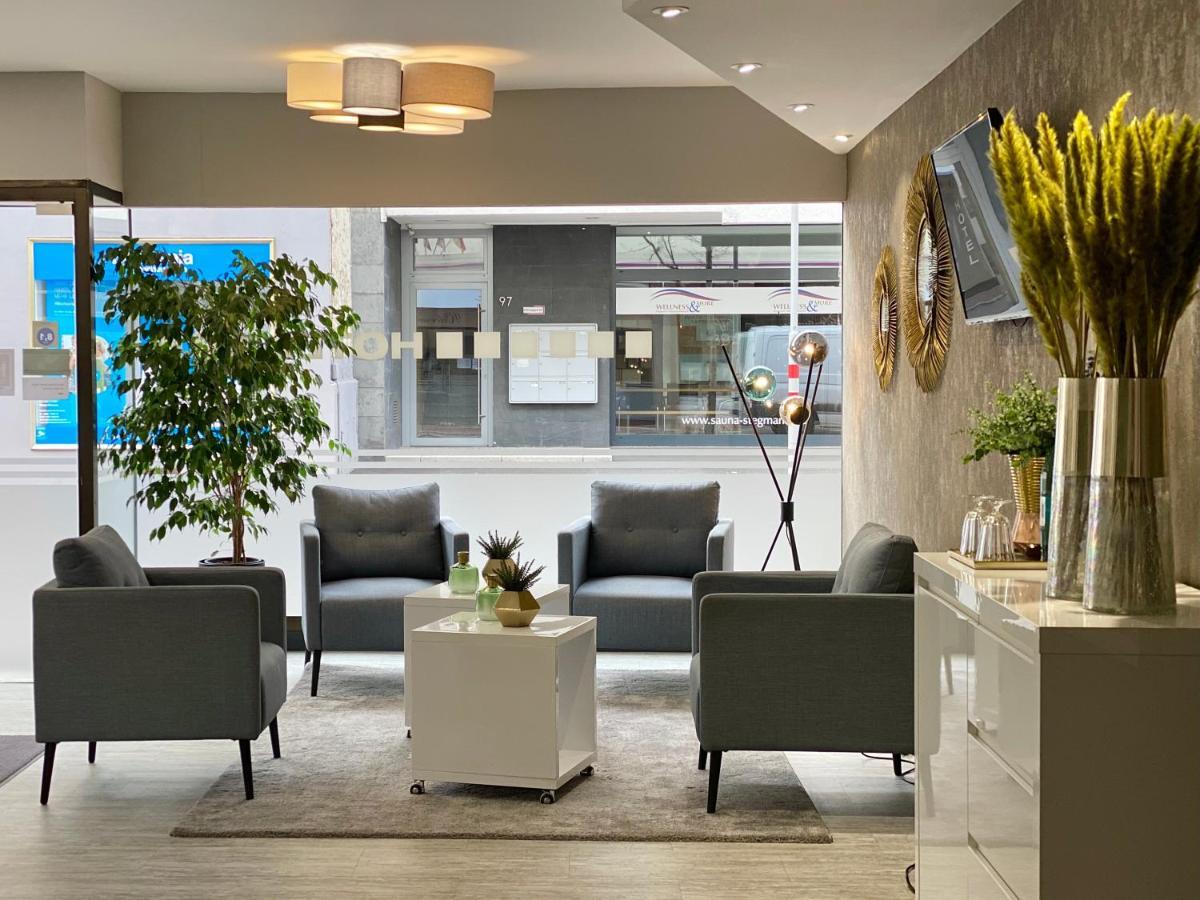Russmann Hotel & Living Goldbach  ภายนอก รูปภาพ