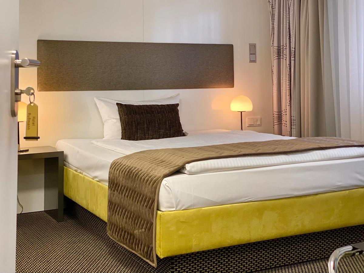 Russmann Hotel & Living Goldbach  ภายนอก รูปภาพ
